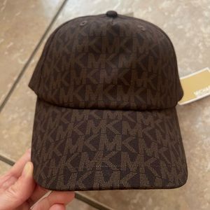 Michael Kors brown cap hat